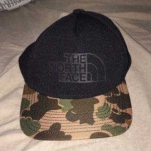 North face hat s/m